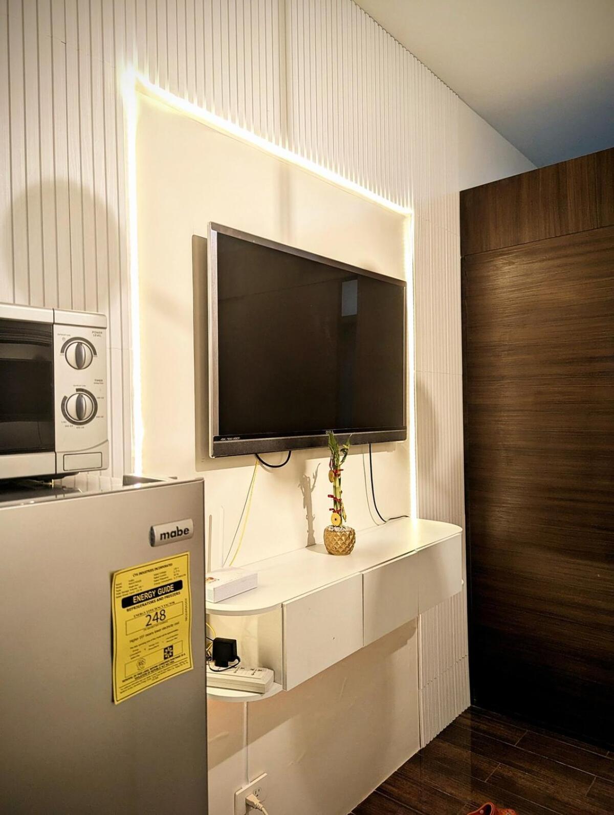 Wanderers Nest Air Residences Makati Aparthotel