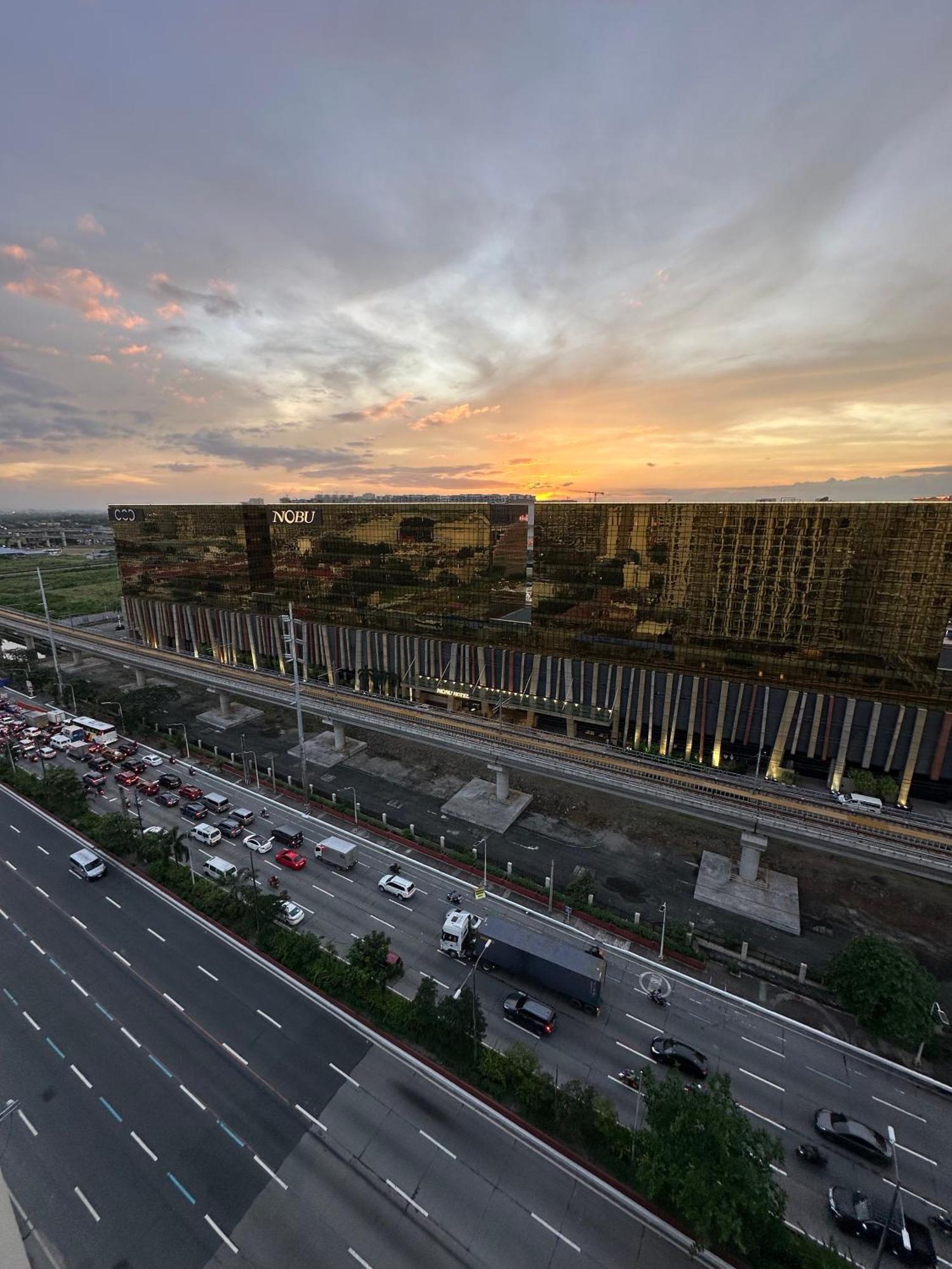 Luxury Penthouse Near Of Dreams Casino1 Apartment