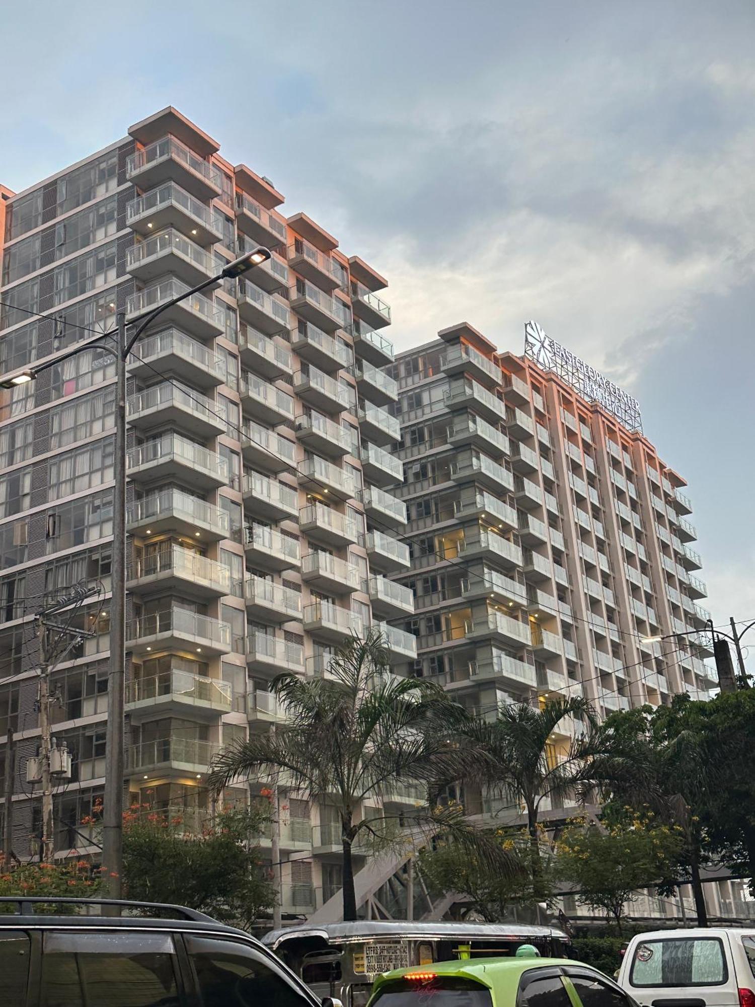 Luxury Penthouse Near Of Dreams Casino1 Apartment