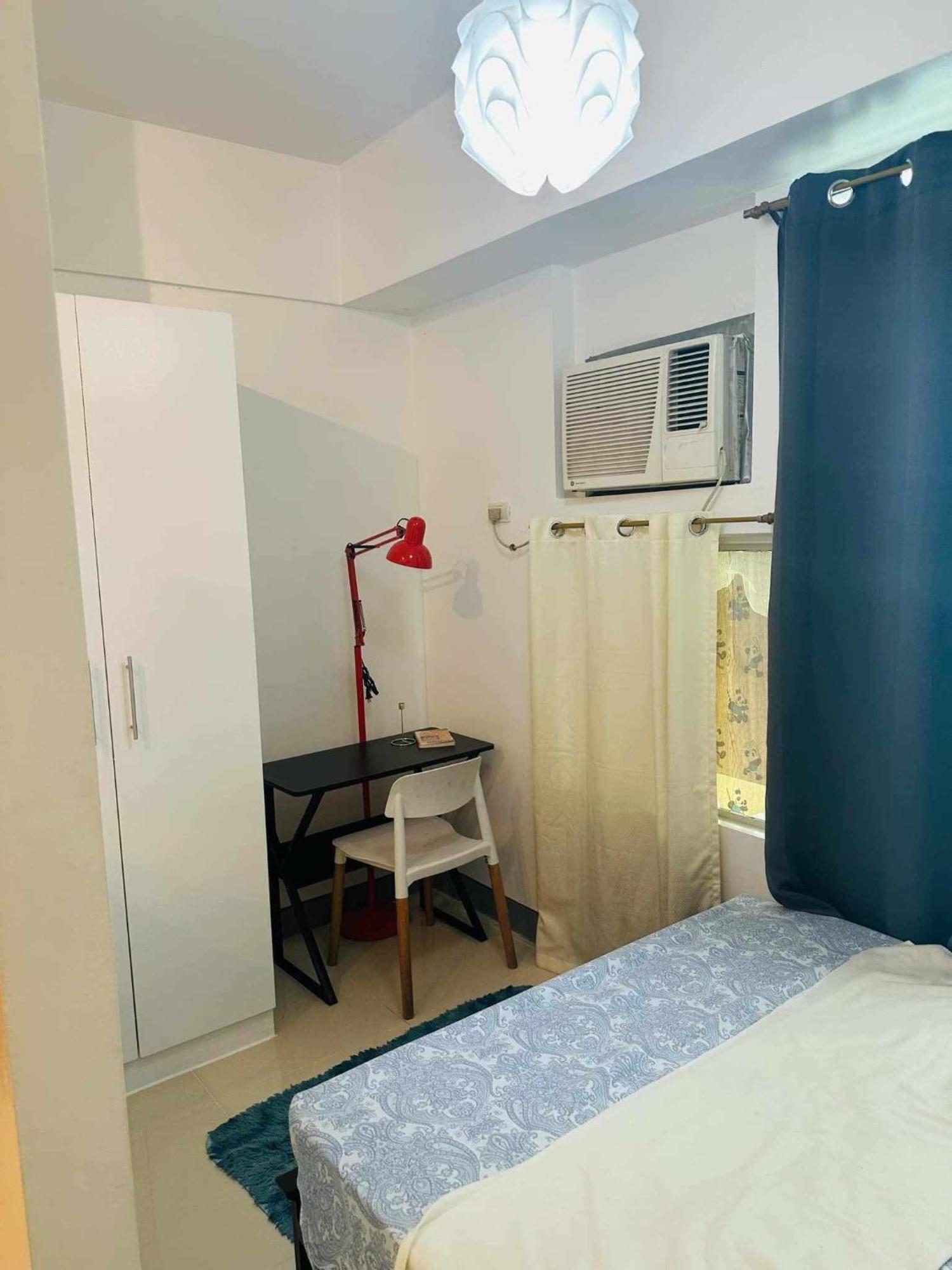 Aparthotel Jl Staycation In Mckinley Hill *