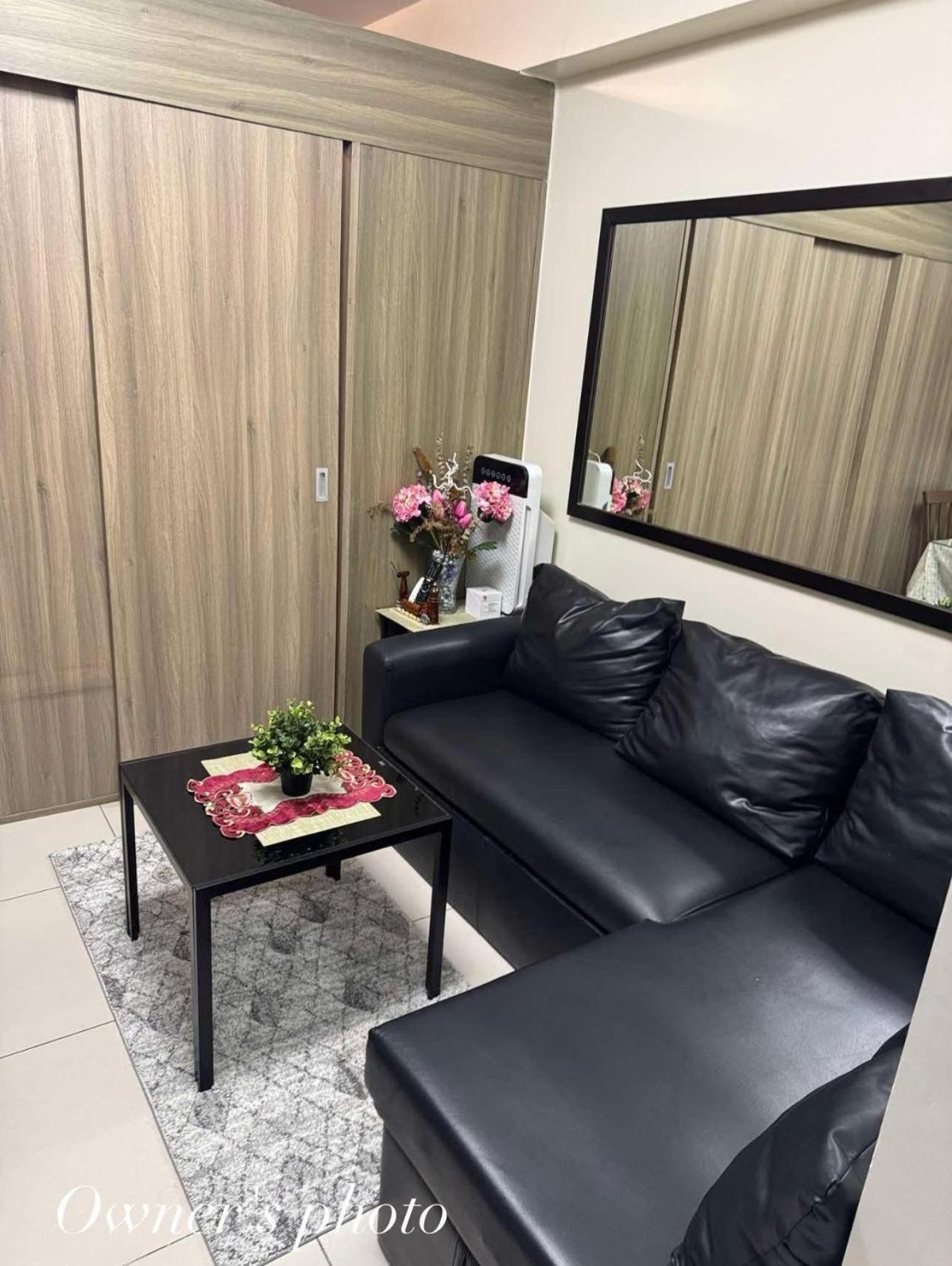 Juvrey 1 Bedroom Unit With Balcony