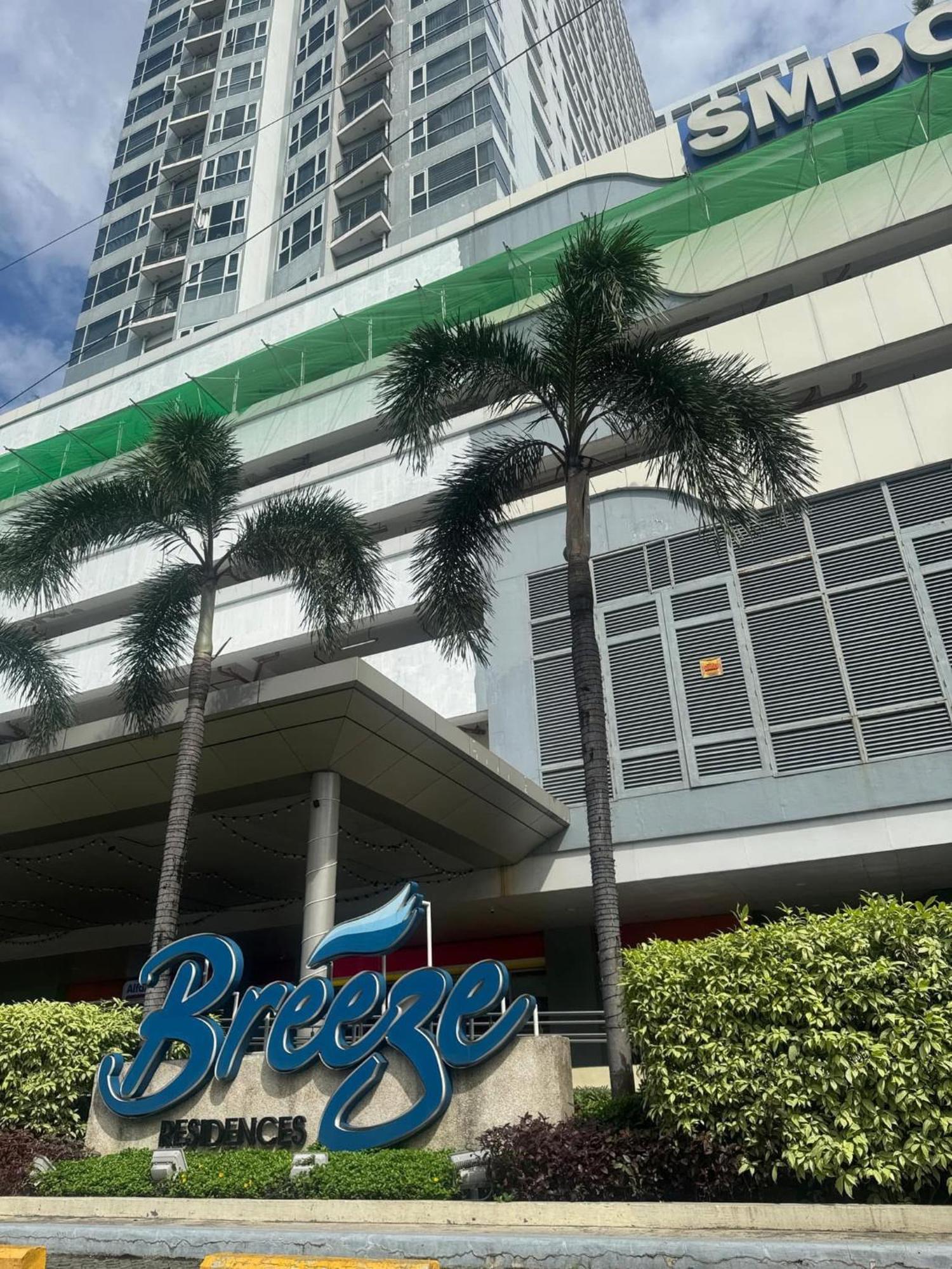 Juvrey 1 Bedroom Unit With Balcony Aparthotel Manila