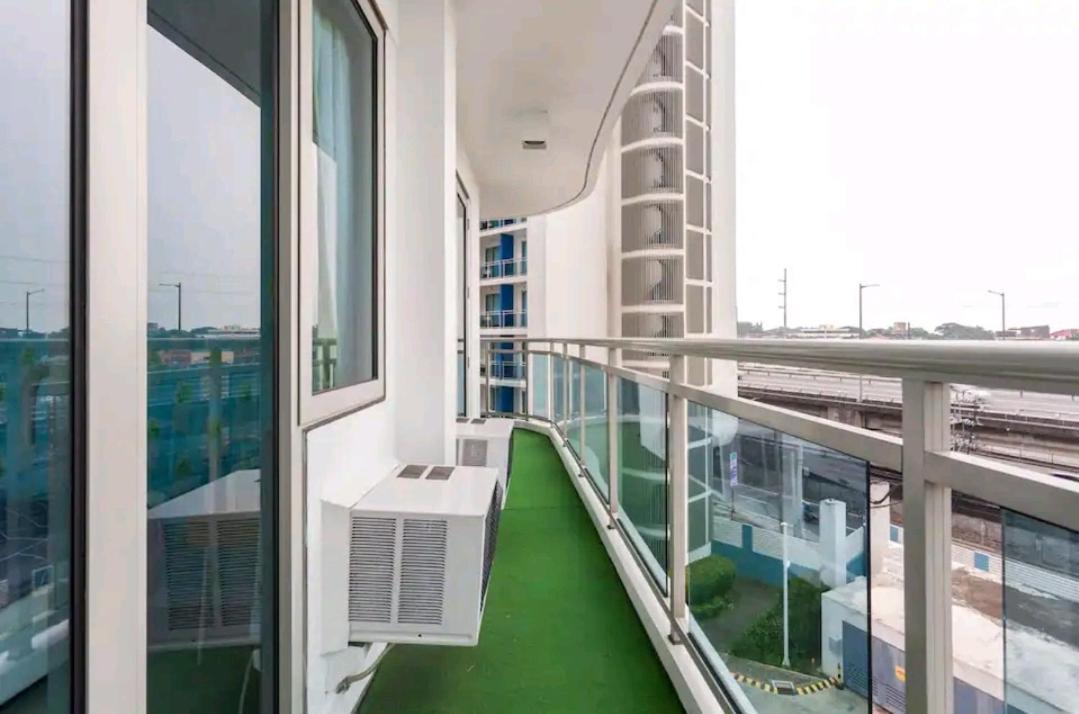Resort Azure Urban Residences,boracay Tower Model Unit *