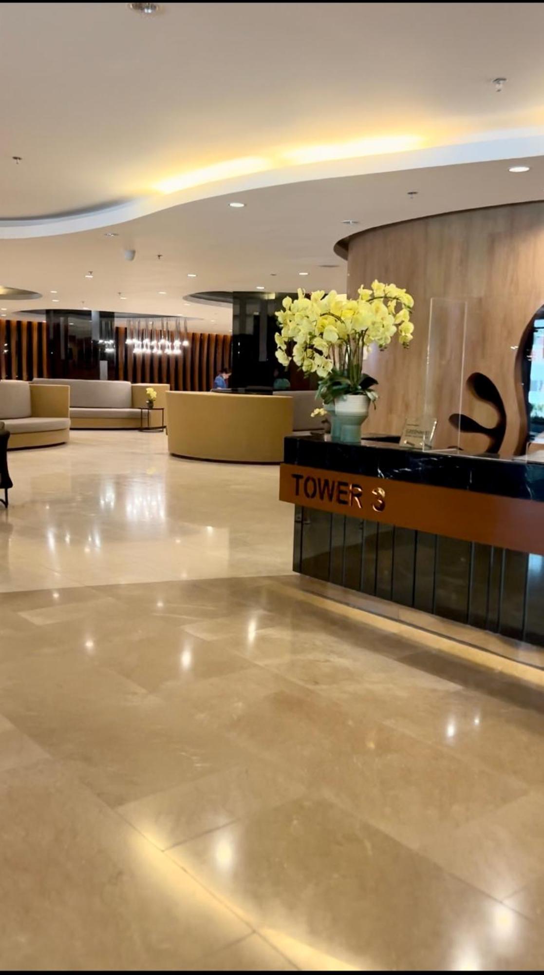 Stylish At Shore 2 Residences Near Moa & Airport Aparthotel *