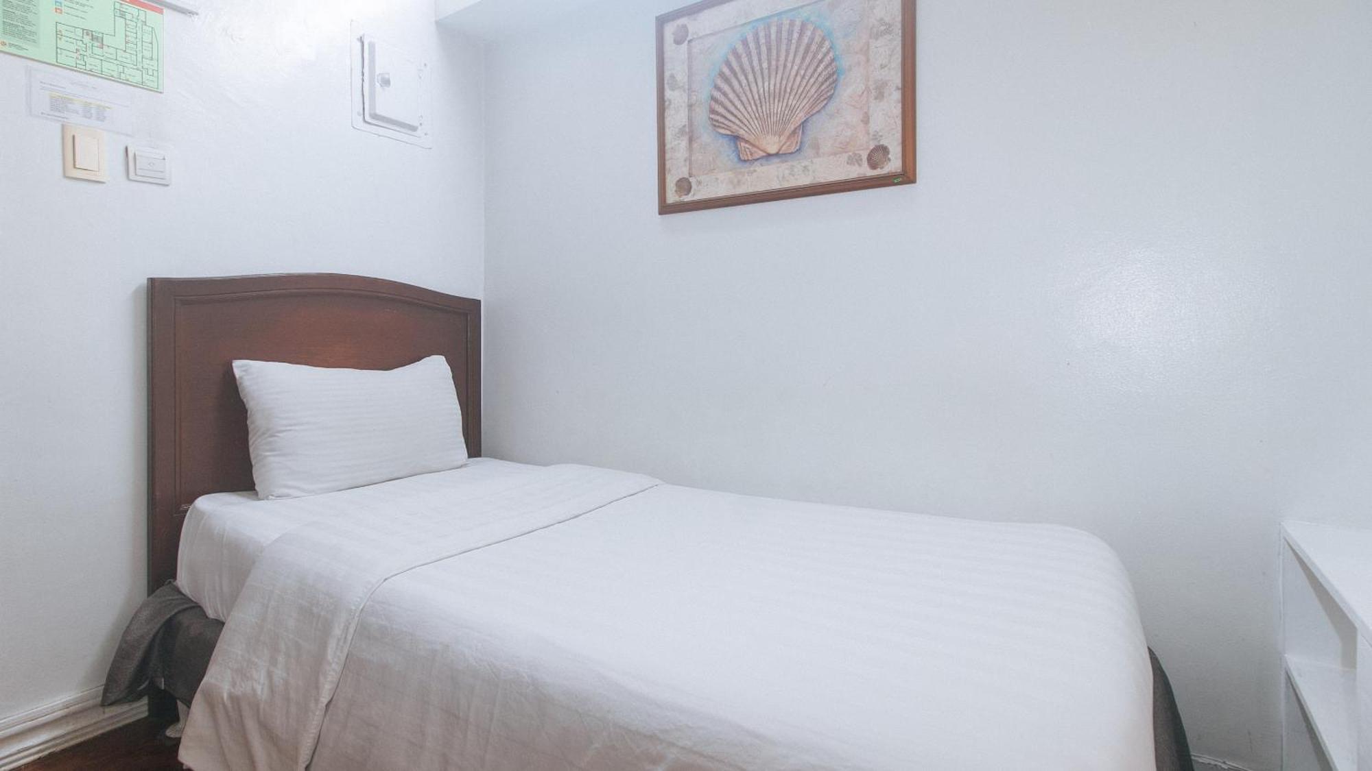 Comfy Kalaw By Reddoorz Manila