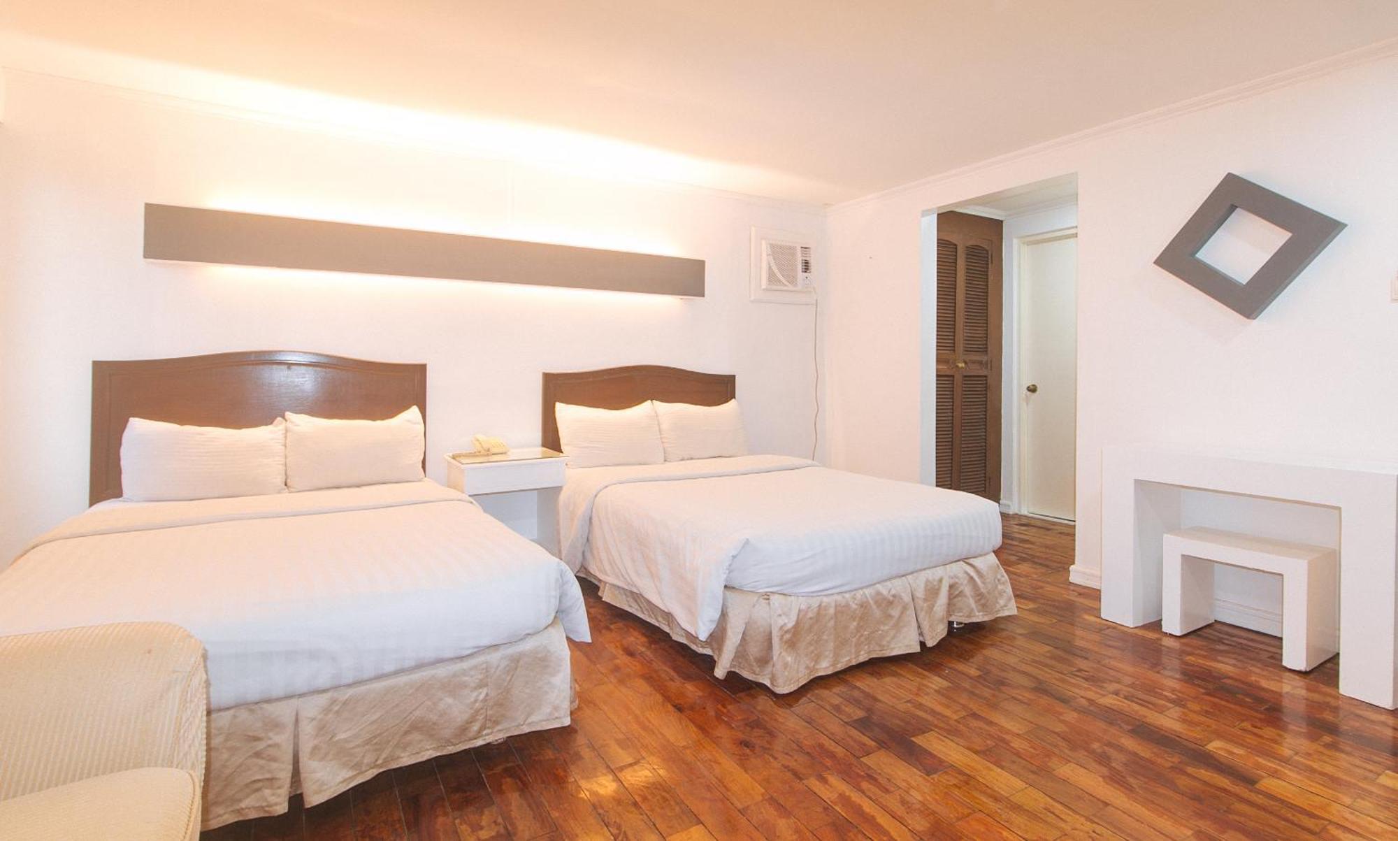 Hotel Comfy Kalaw By Reddoorz Manila