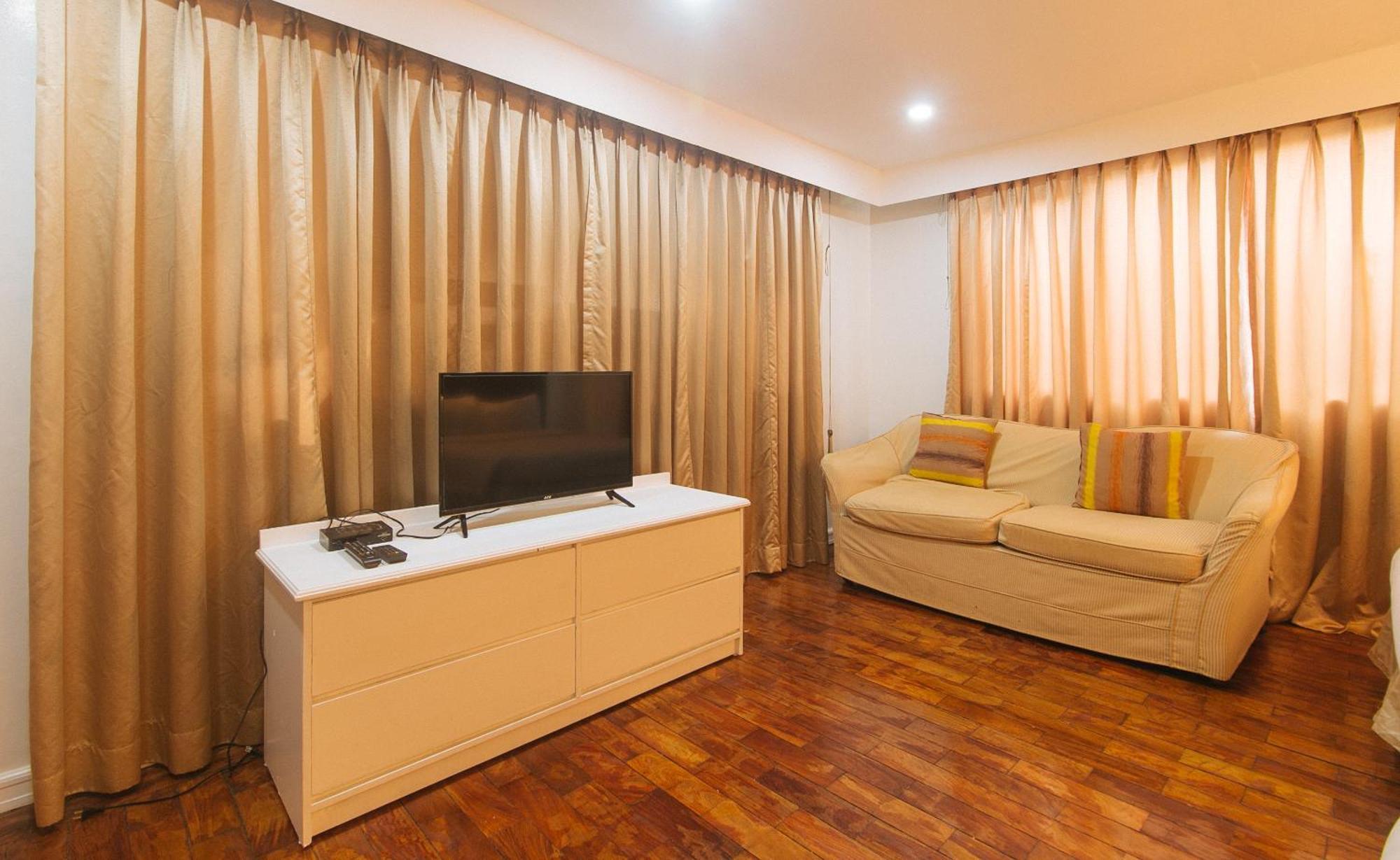 Comfy Kalaw By Reddoorz Manila