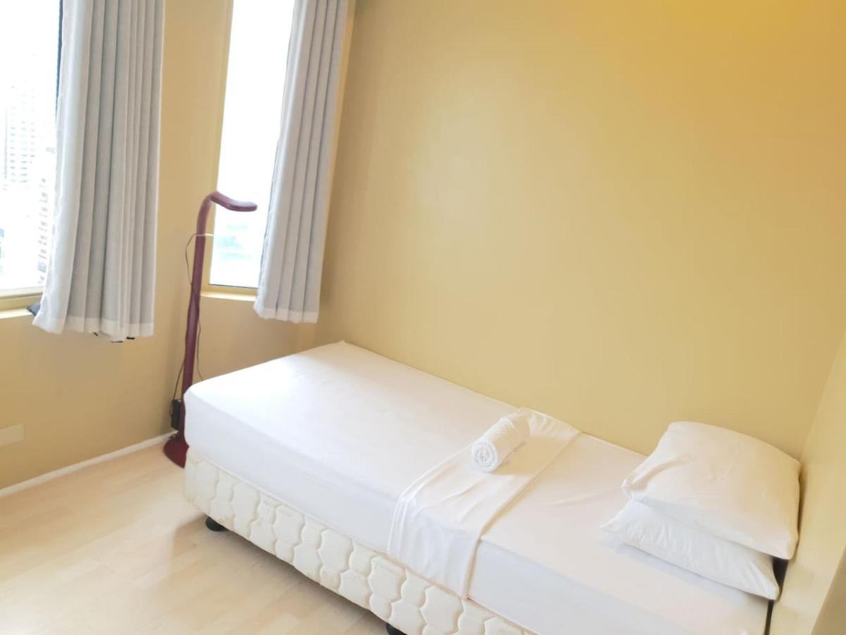 Apartment Alpha Grandview Malate 2004