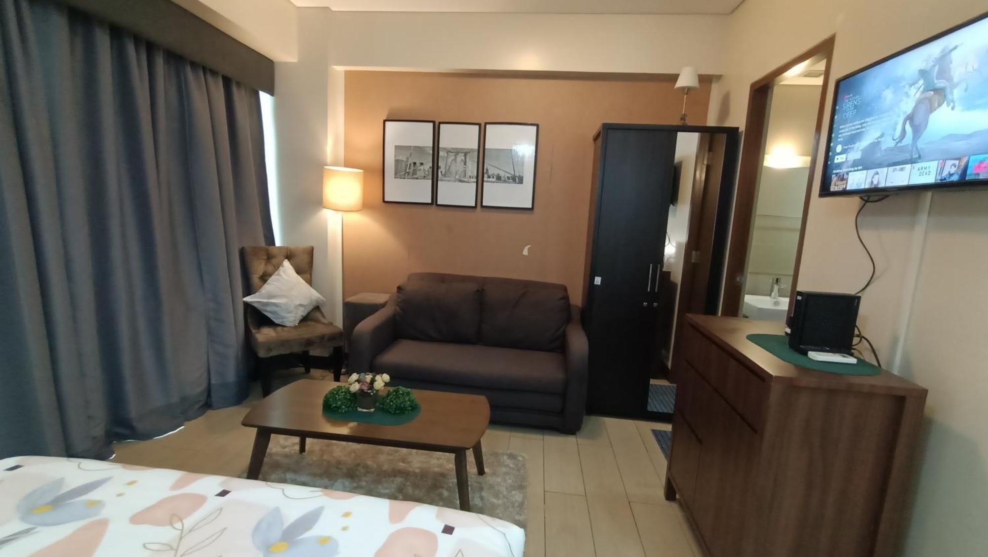 Apartamento Hilanders Condotel Across Terminal 3