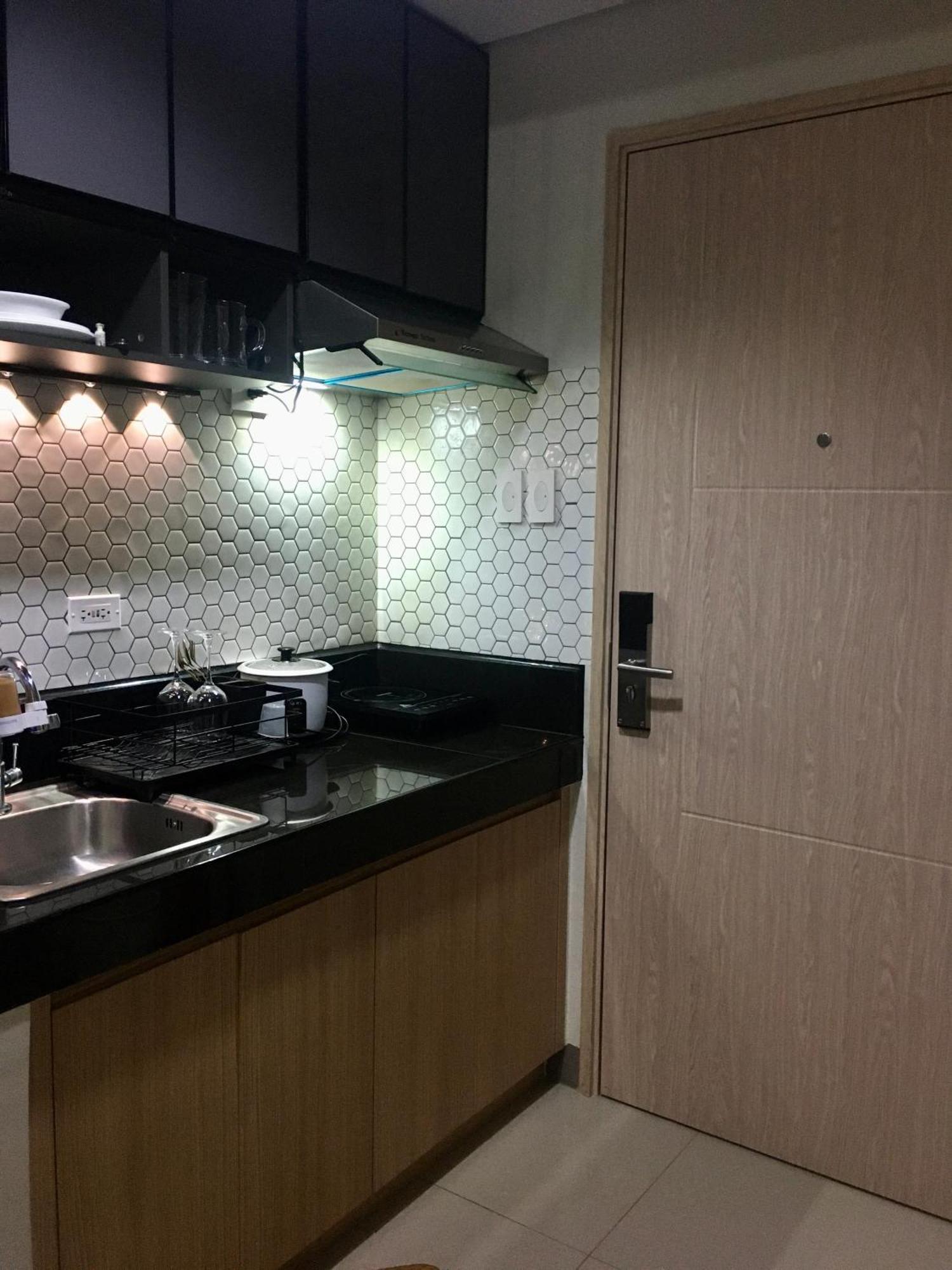 A & Y Staycation Apartment