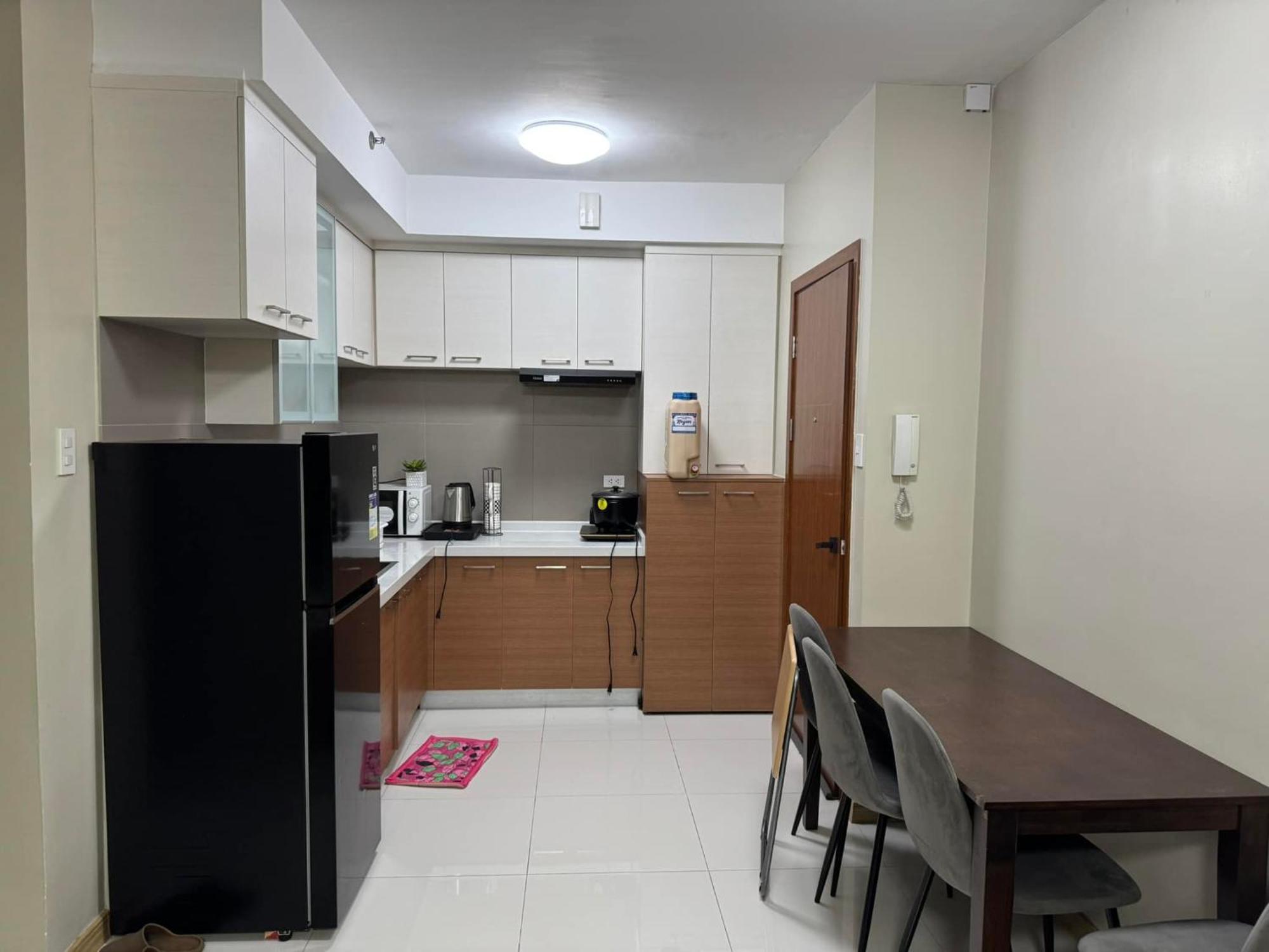 Apartment 2br Tower3 Sunshine100 Pool Billiard 70 Inches Tv Karaoke *