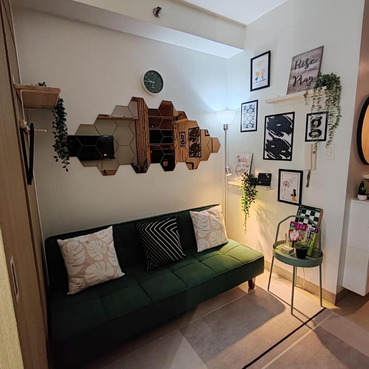 Grasya's Cozy Cove At Shore 2-family Friendly Unit Manila