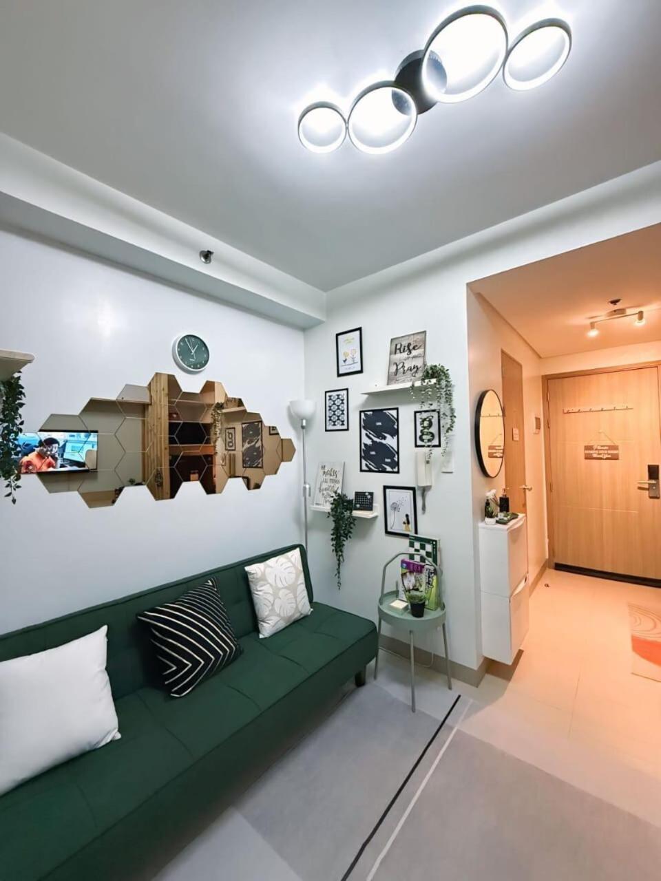 Grasya's Cozy Cove At Shore 2-family Friendly Unit * Manila