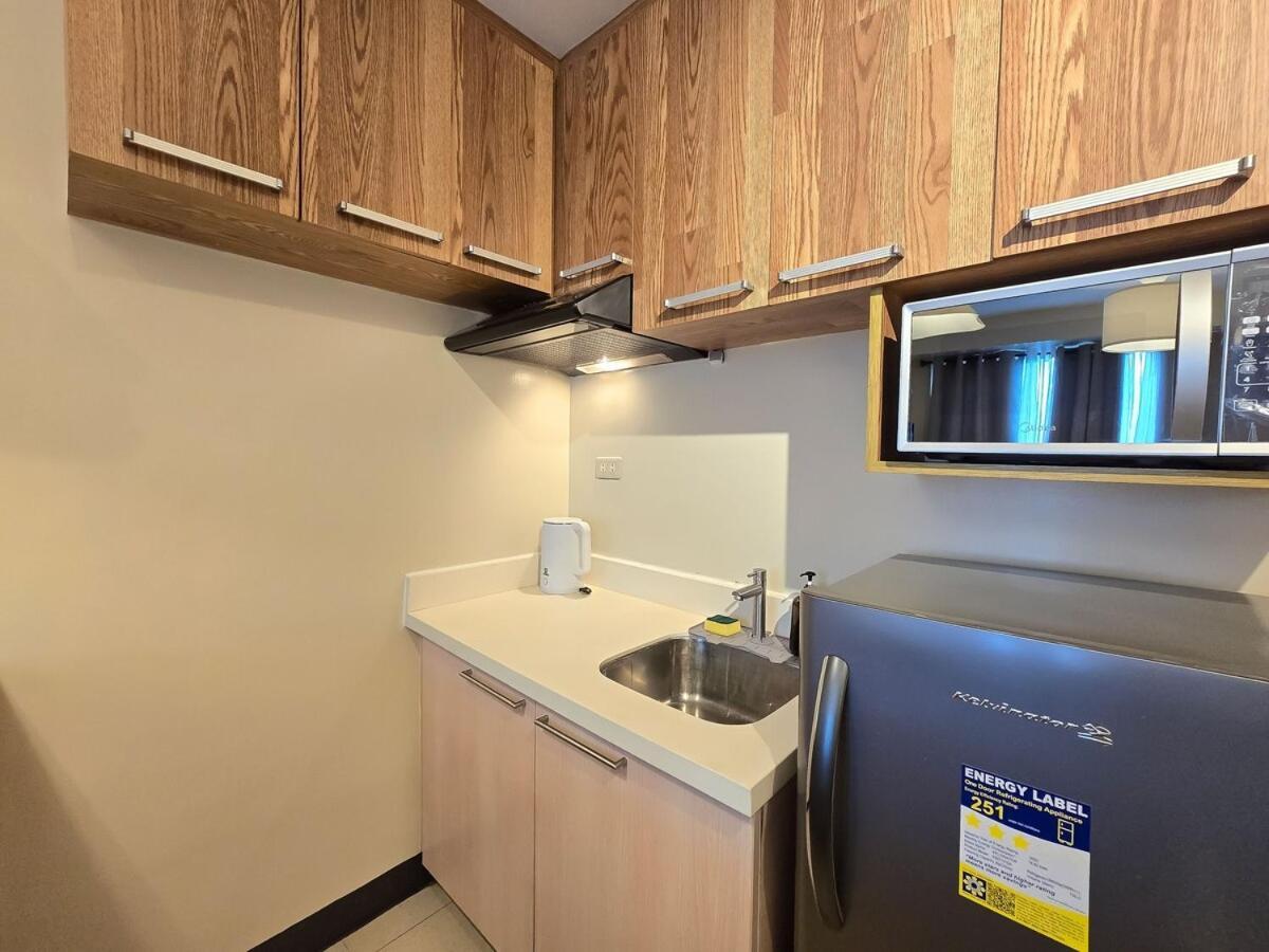 Apartment 1br Condotel Ridgewood Towers Taguig #rw16 Manila