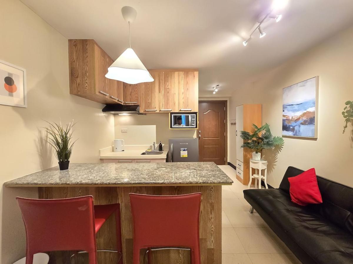 1br Condotel Ridgewood Towers Taguig #rw16 * Manila