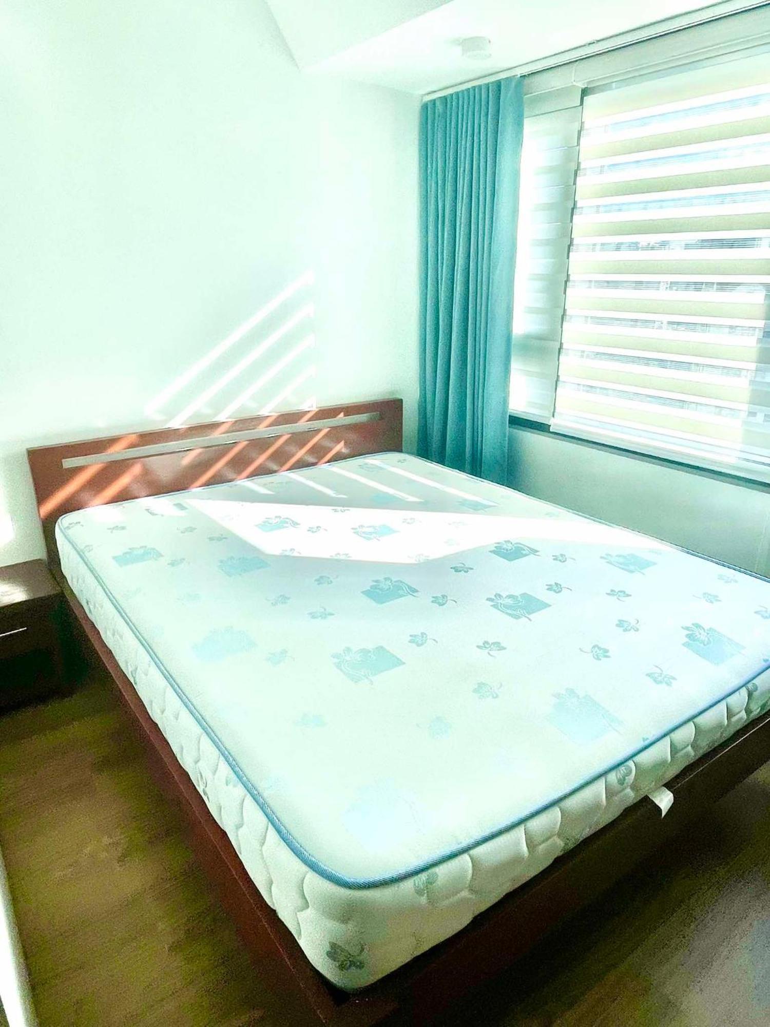 Apartment The Rise Makati Manila