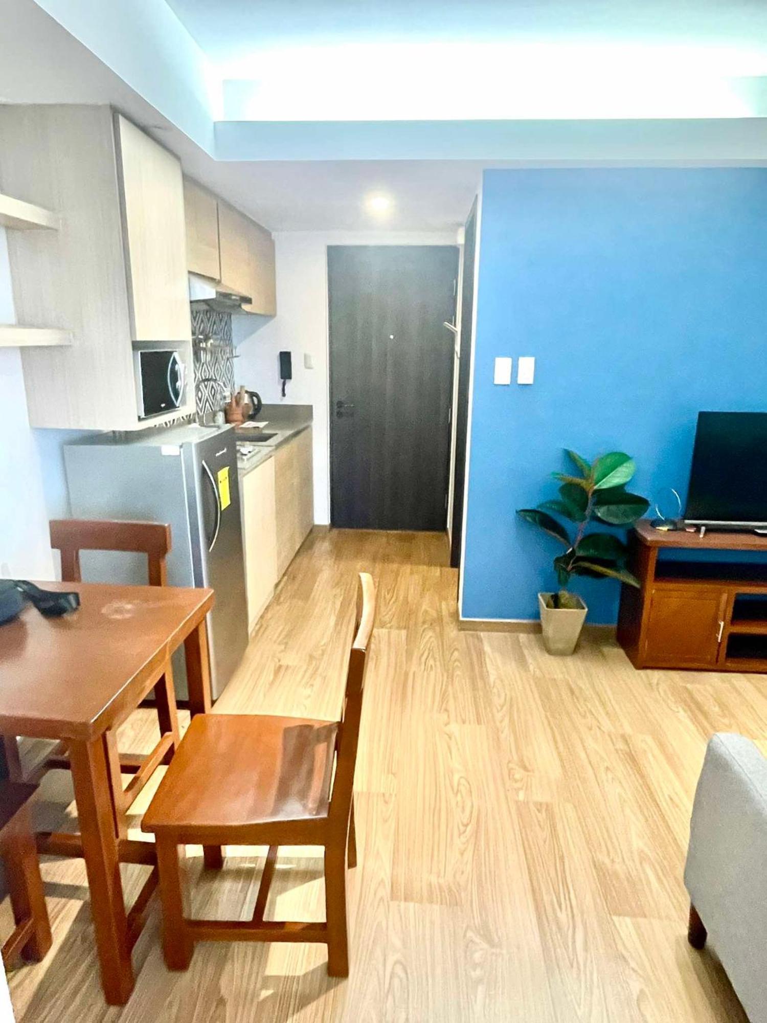 Apartment The Rise Makati