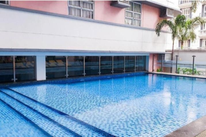 101 Newport Manila