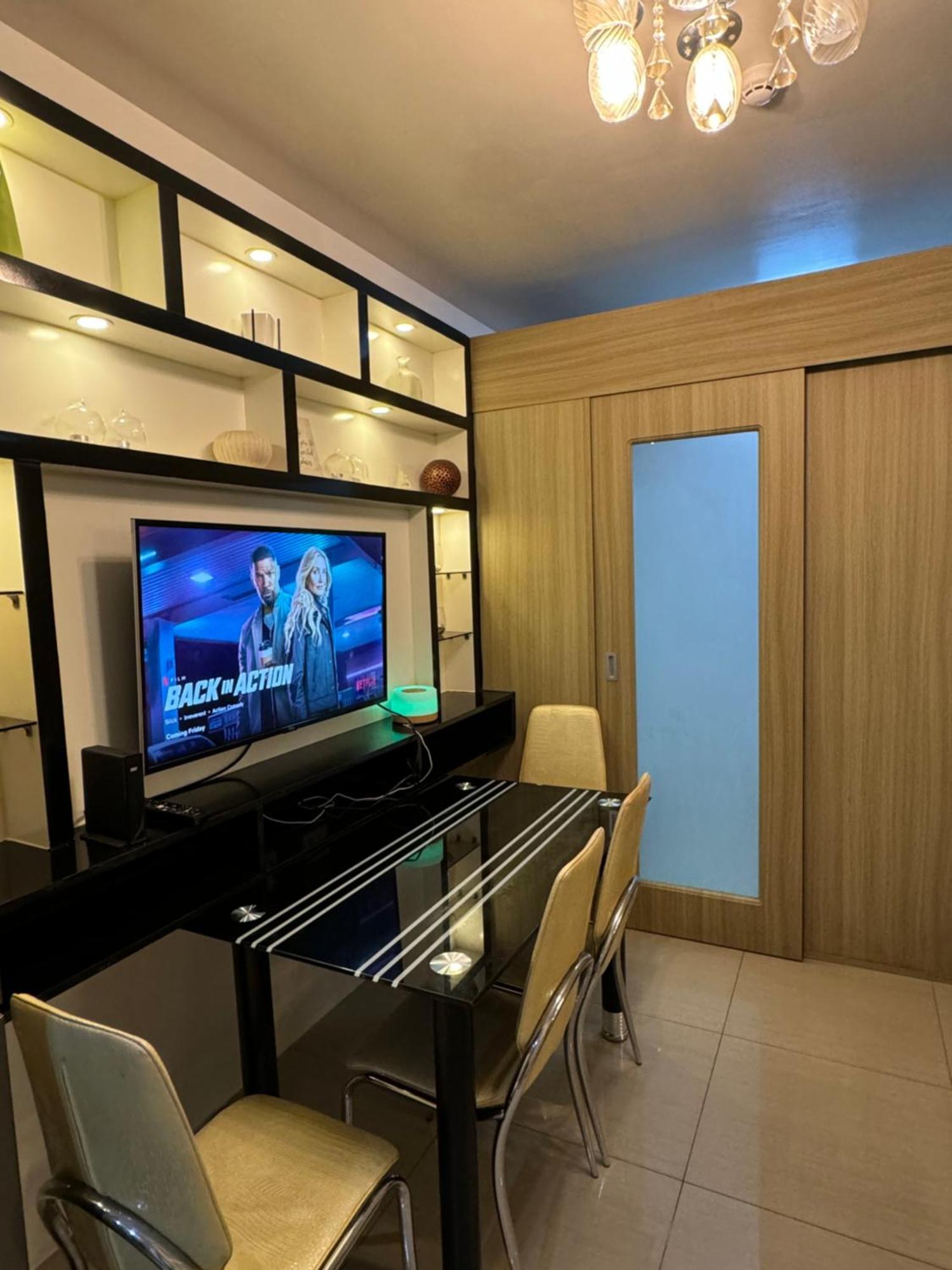 Eu & Pj Cozy Staycation * Manila