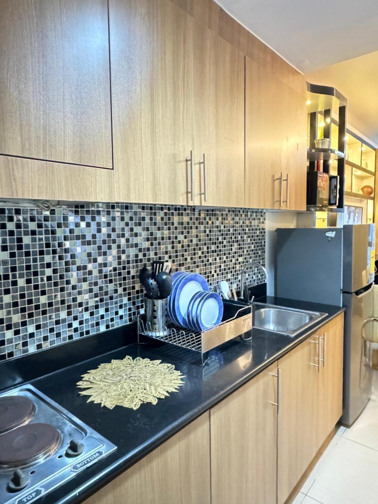 Eu & Pj Cozy Staycation Manila