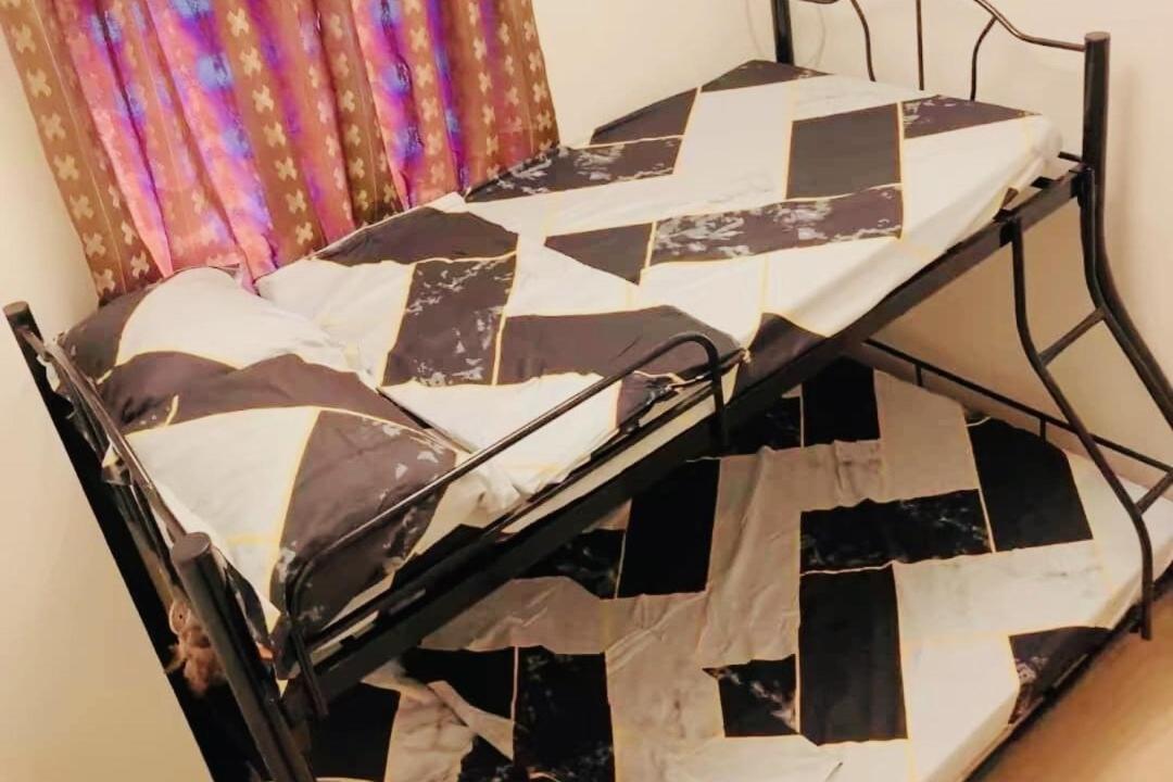 Apartment 2 Bedroom Trees Residences Netflix Games Karaoke Manila
