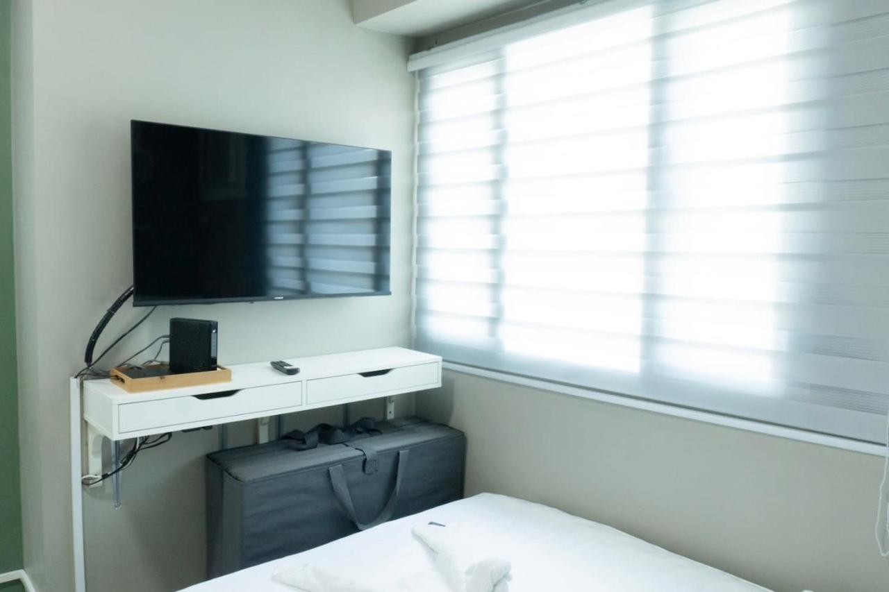 The Beacon T2-studio * Manila