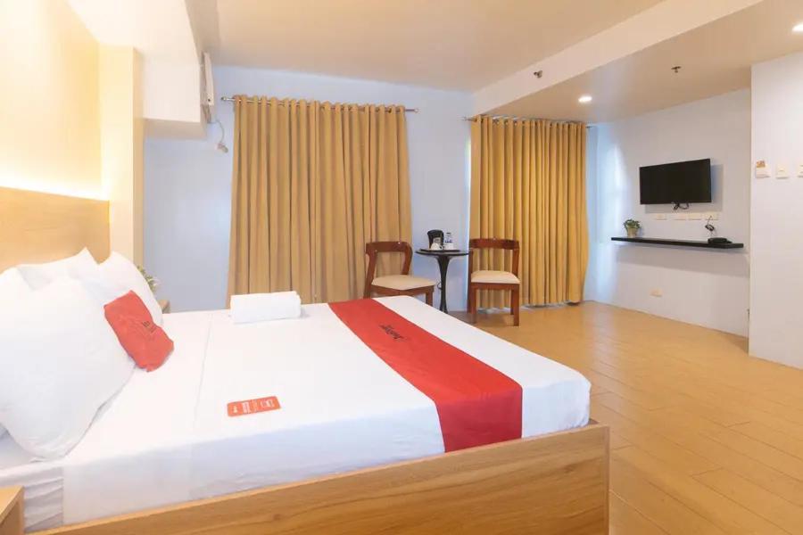 Luxelite Makati Hotel Manila