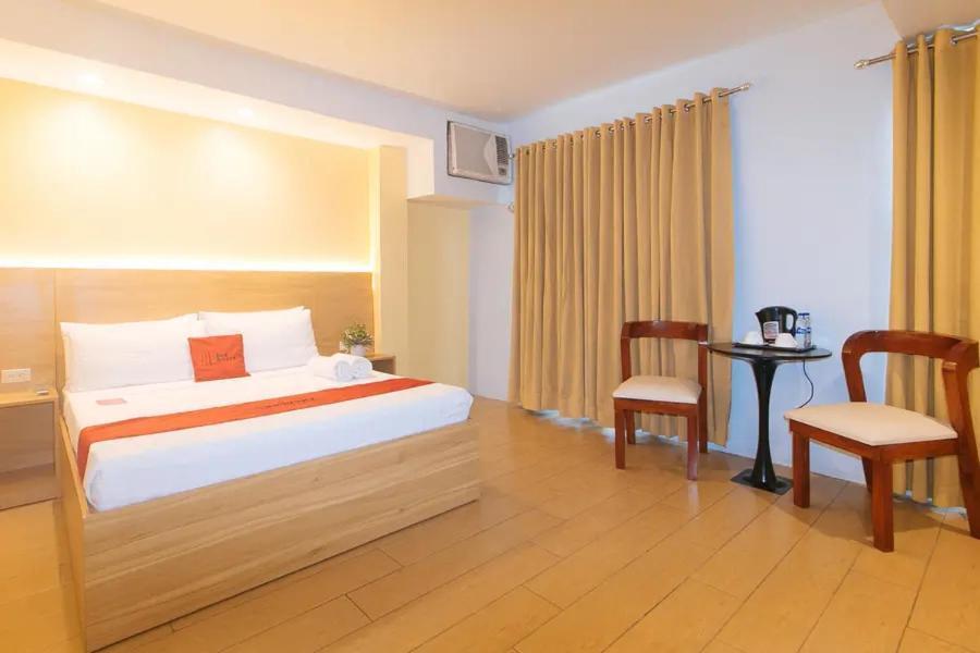 Luxelite Makati *