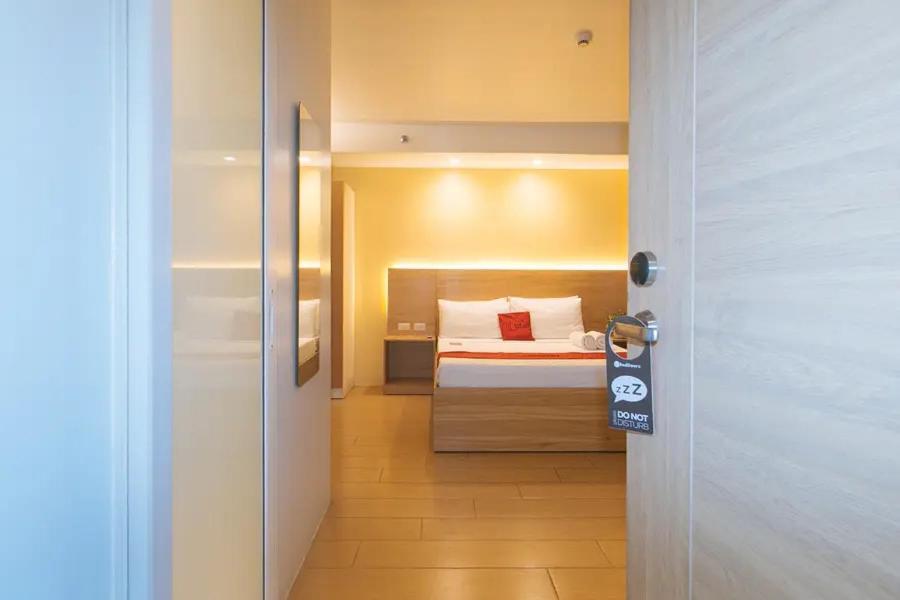Hotel Luxelite Makati