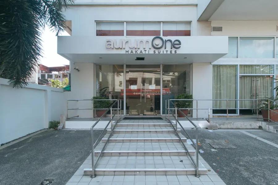 Luxelite Makati * Manila