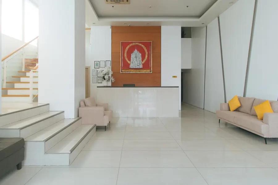 Luxelite Makati Hotel Manila