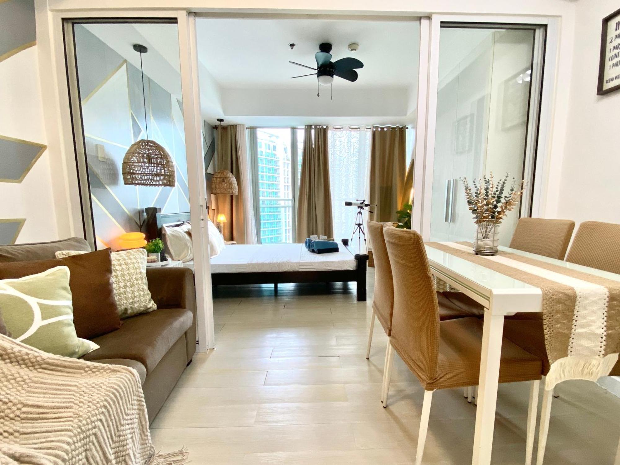 Azure Urban By Melrose Avenue Apartment Manila