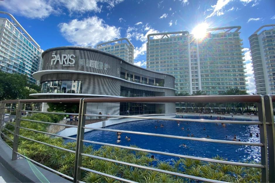 Azure Urban By Melrose Avenue * Manila