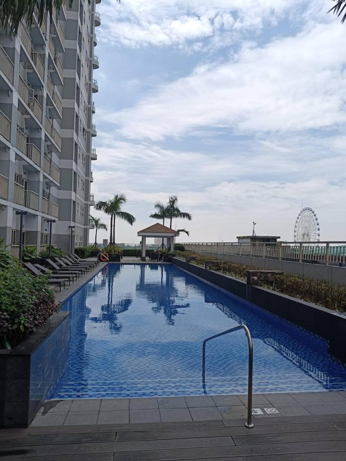 Coast Residences * Manila