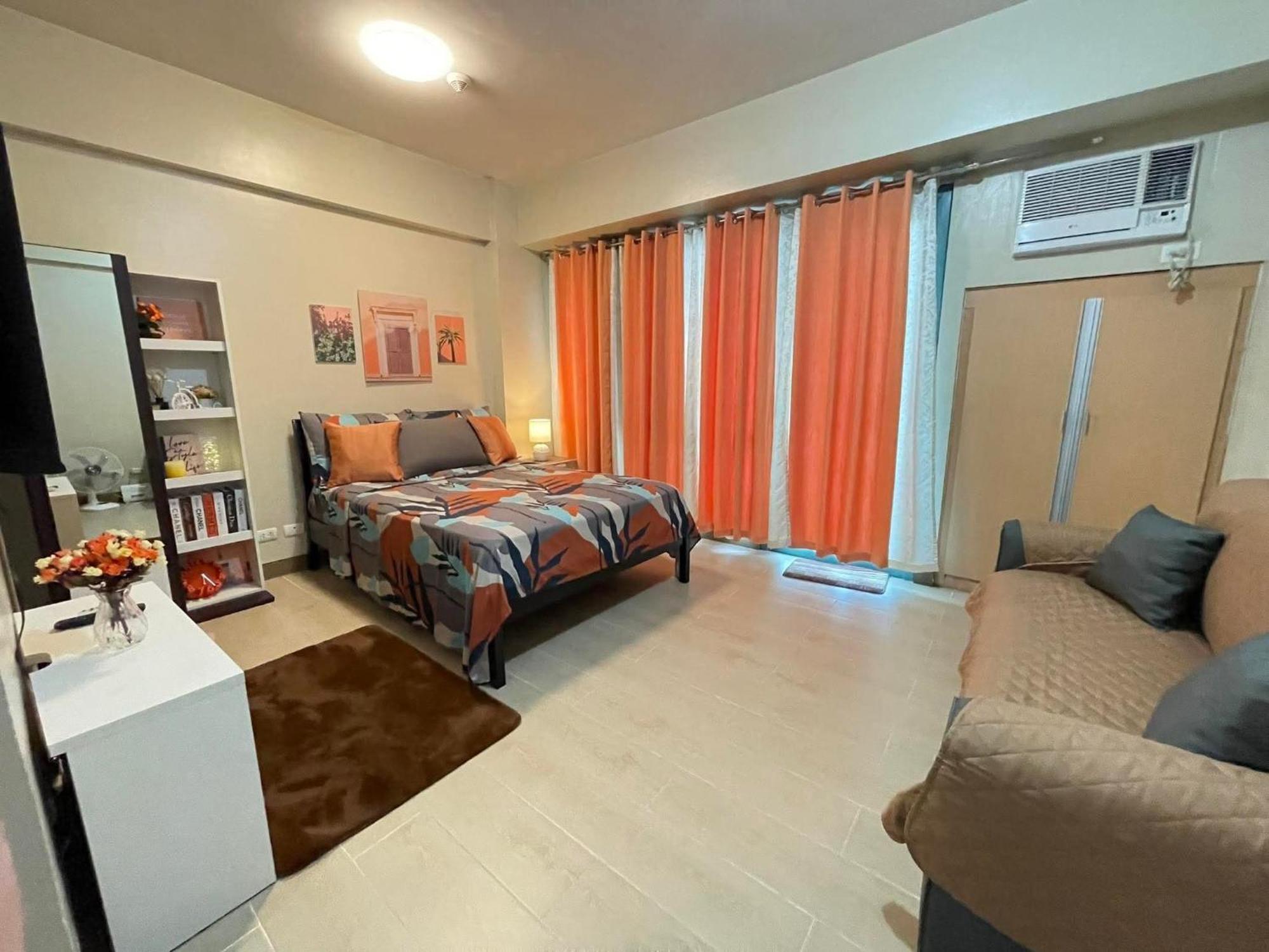 Naia T3 Two Palmtree 3-5mins Away From World Casino *
