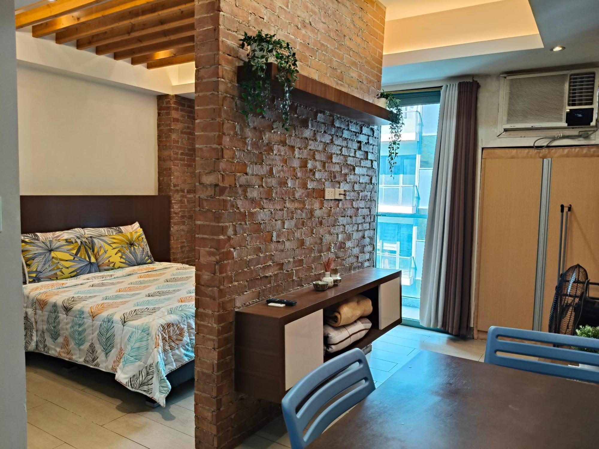 Across Airport 7d By Ldn Hotel Manila