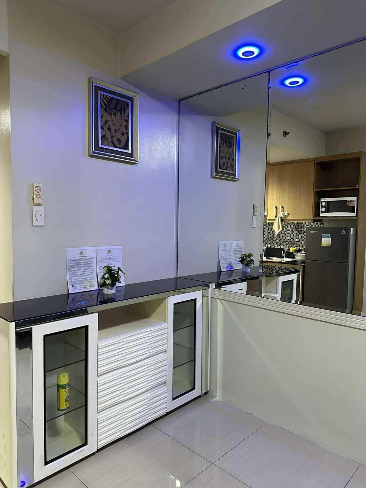 Shell Guest house Manila