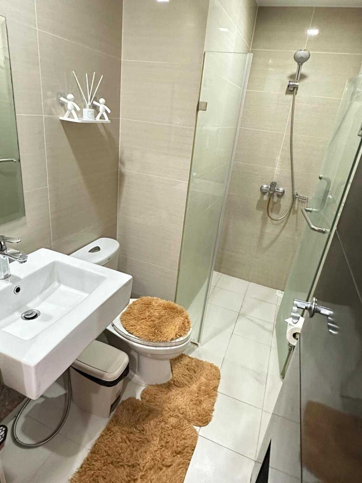 Aparthotel Perfect Summer Stay! Free Pool Near Airport *