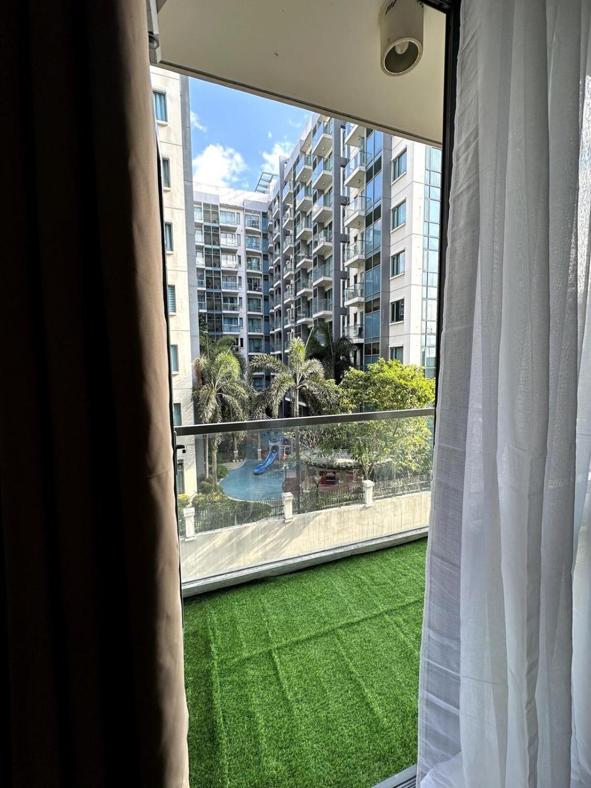 Perfect Summer Stay! Free Pool Near Airport Aparthotel Manila