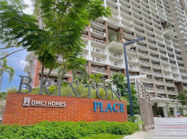 Brixton Place * Manila
