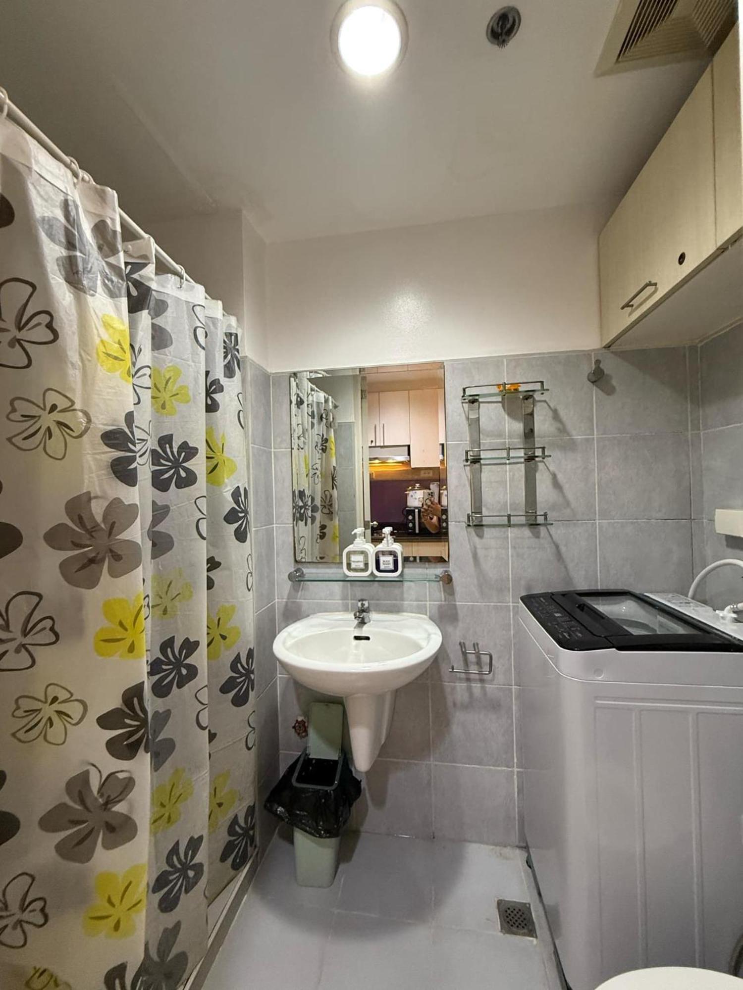 Aparthotel Sea Residences Moa Pasay - Rose Staycation *