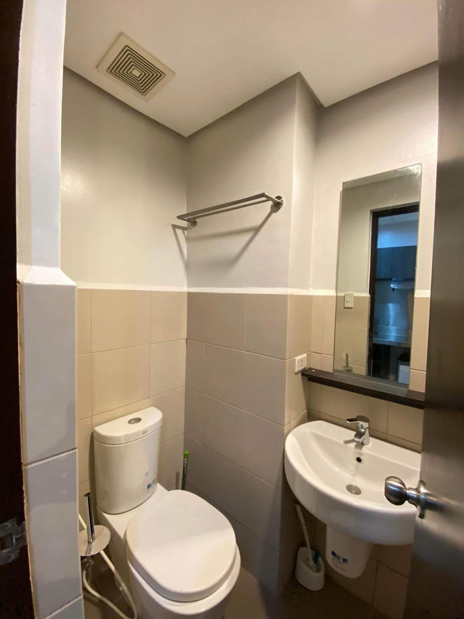 Wil Tower Quezon Apartment
