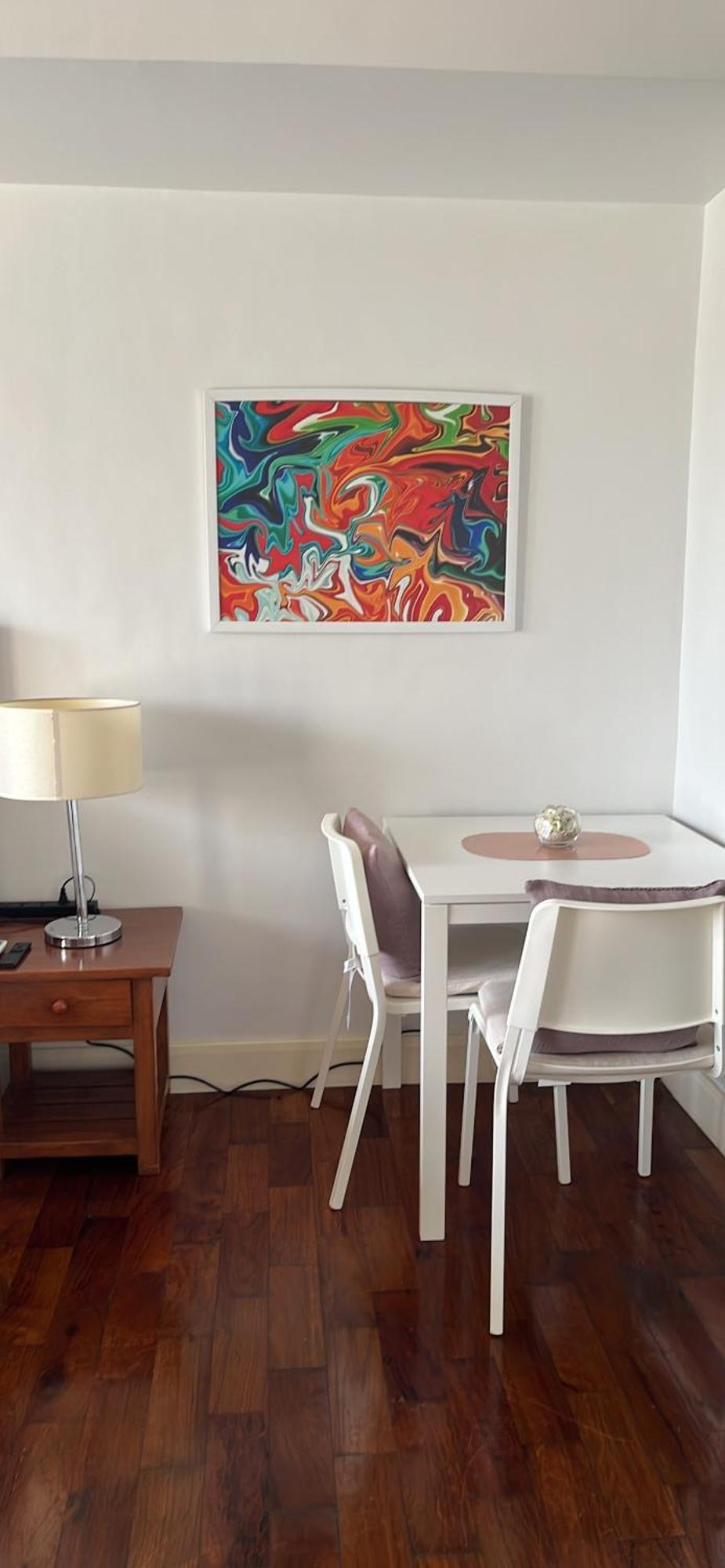 Mosaic Tower Apartment *