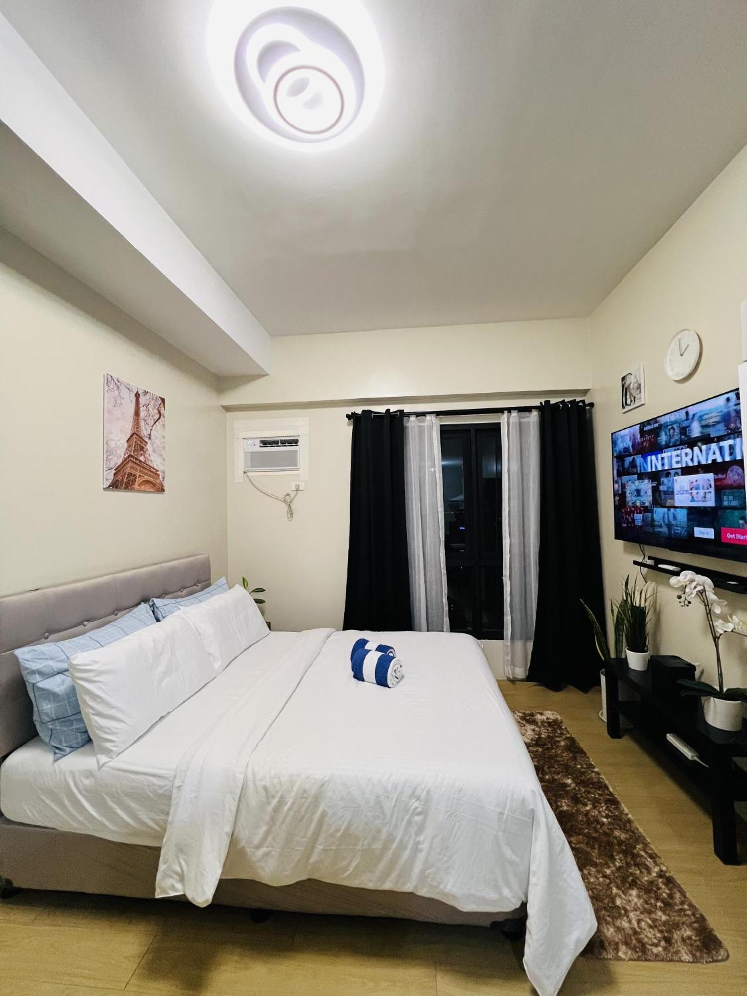 Vinia Infinity 4 Near Malls And Mrt Station Apartment