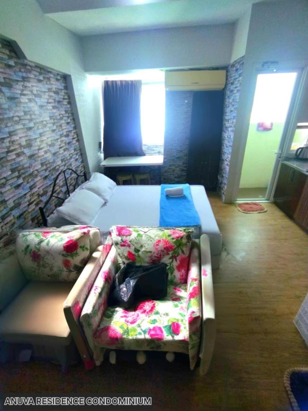Anuva Residences *
