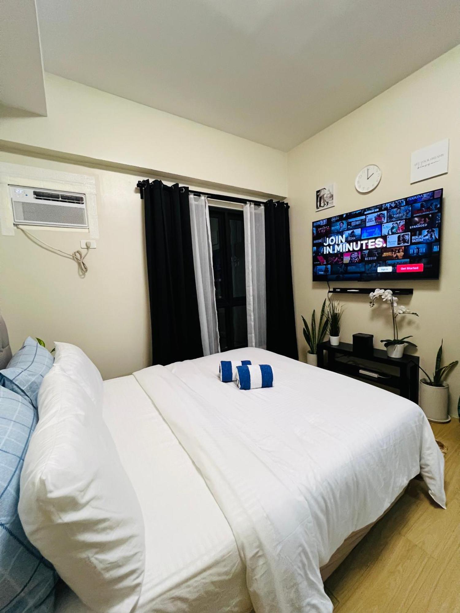 Vinia Infinity 4 Near Malls And Mrt Station *