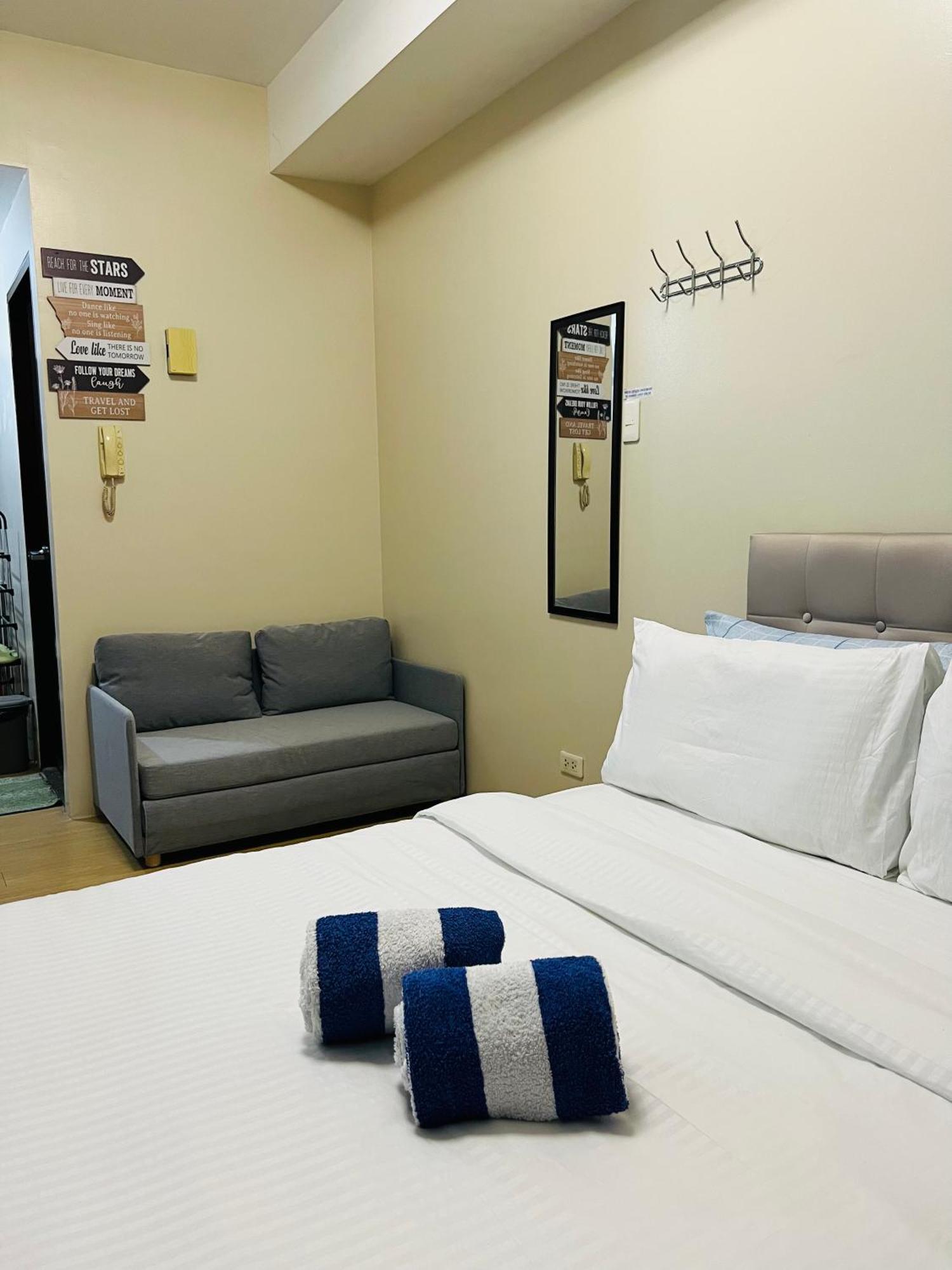 Vinia Infinity 4 Near Malls And Mrt Station *