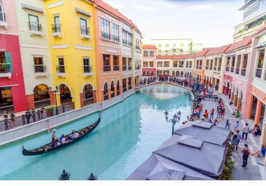 Jl Staycation Near Venice Grand Canal Mall Aparthotel Manila