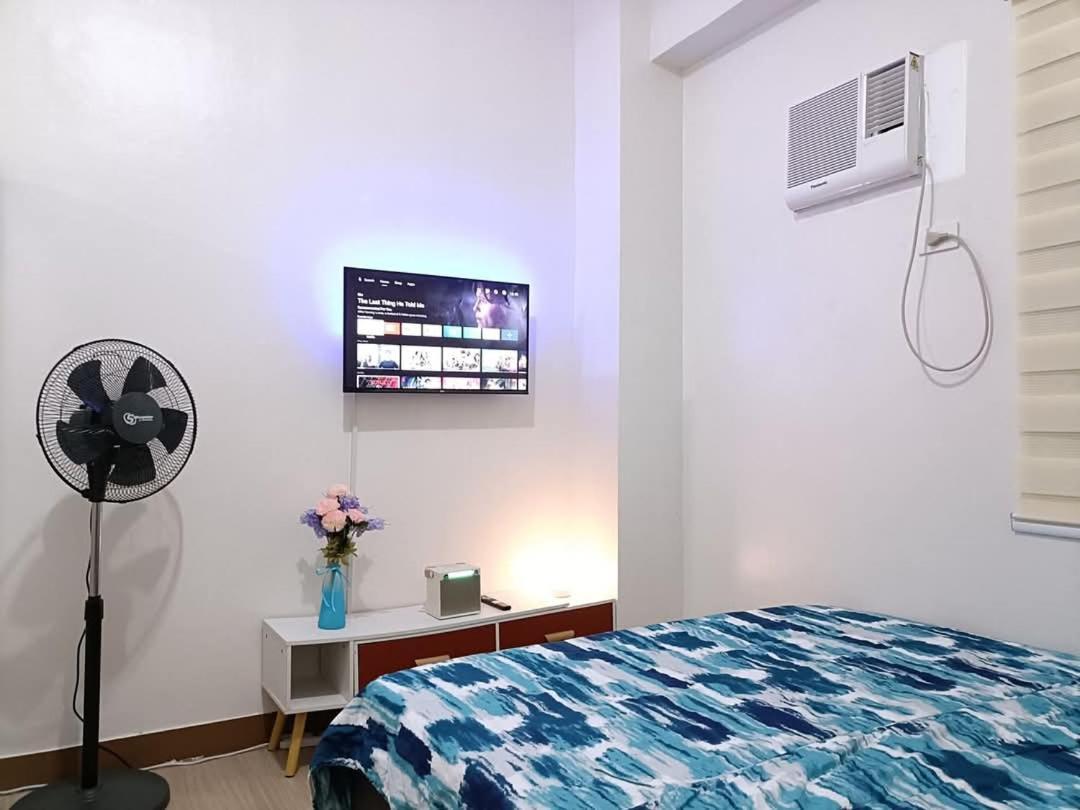 Apartment T17 Trees Residences Sm Fairview *