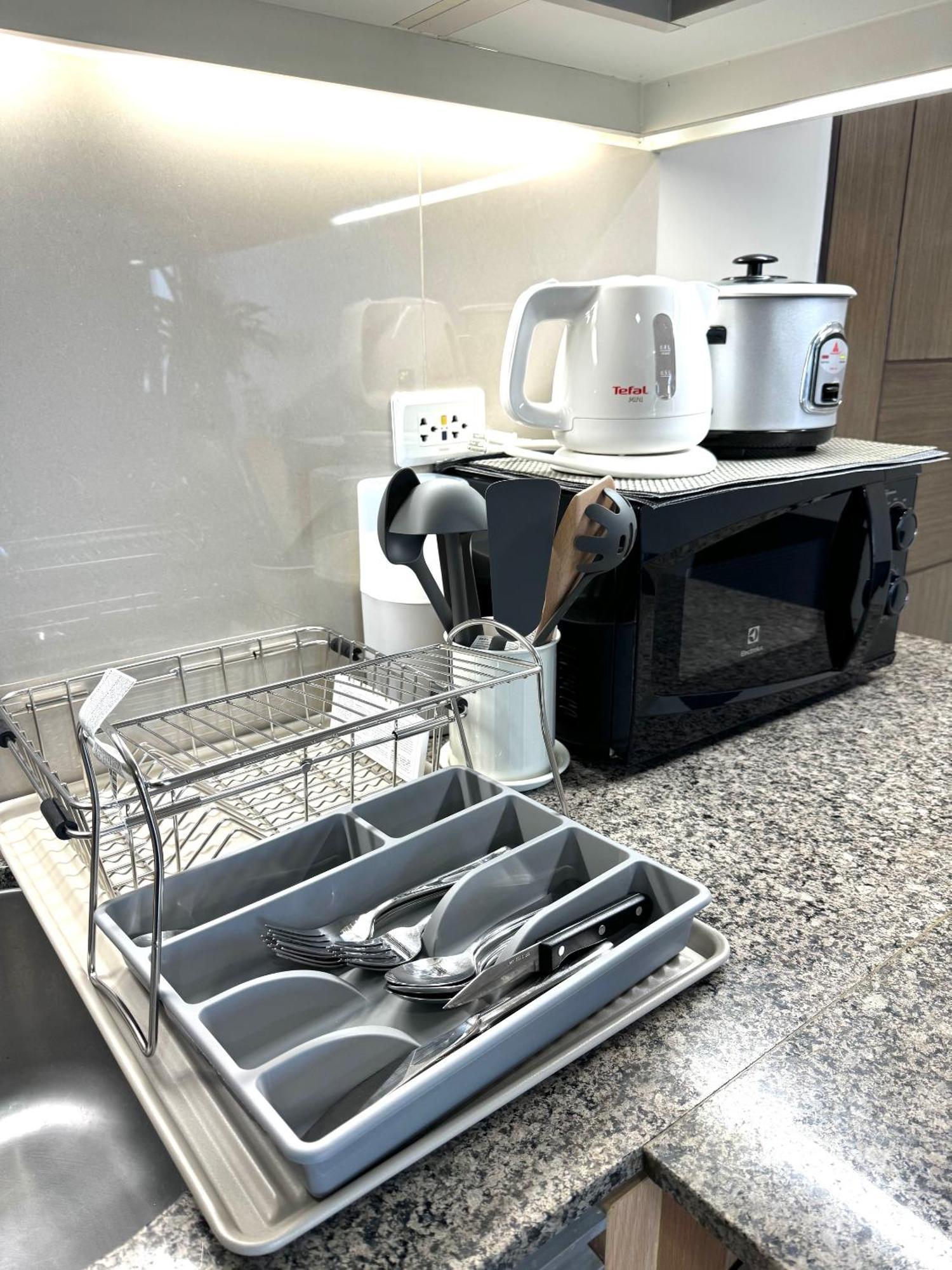 Eastwood Global Plaza Luxury 1bed With 2 Toilets And Laundry Apartment *